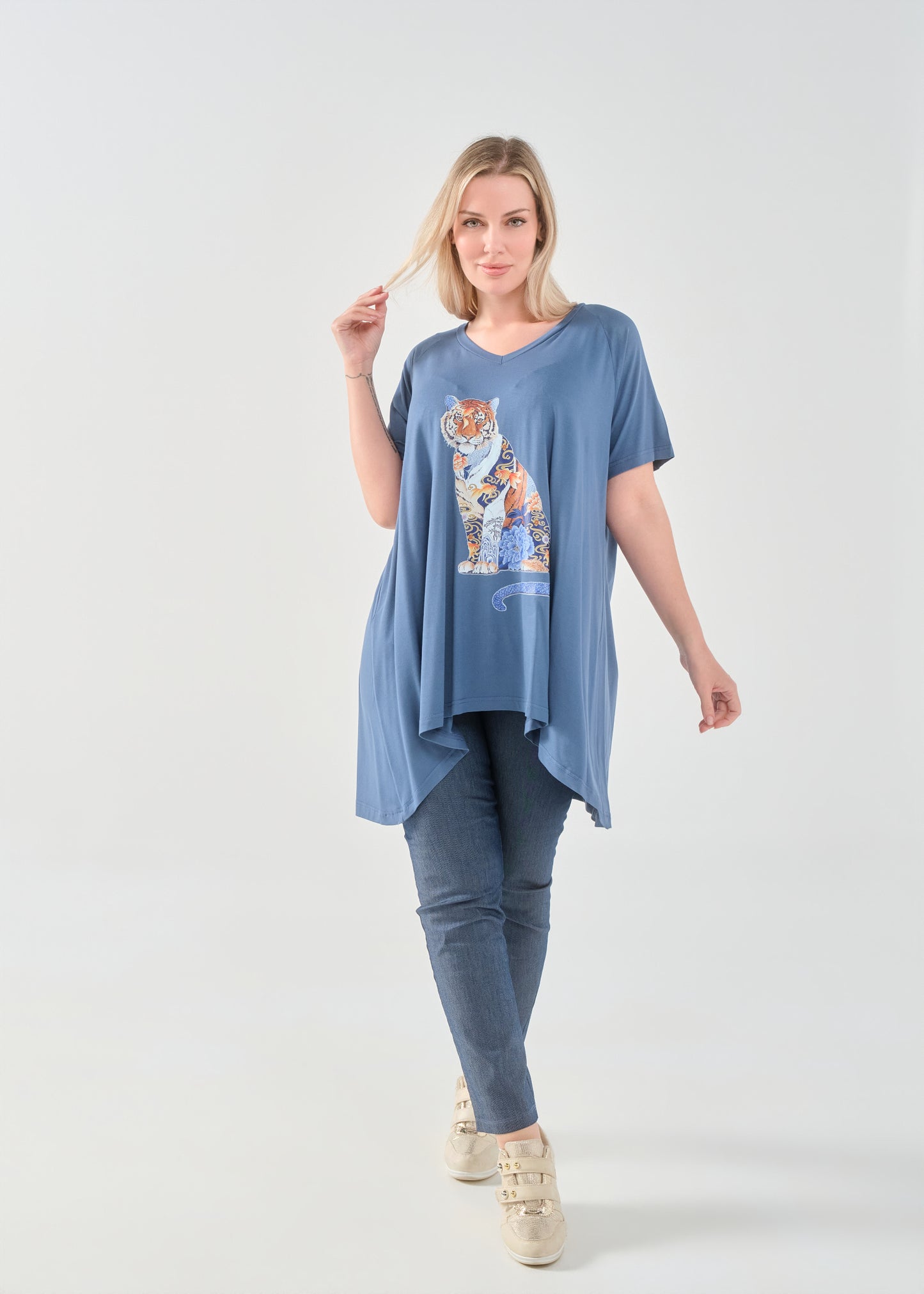 Μπλούζα (μπλουζοφόρεμα)  με τύπωμα τίγρη