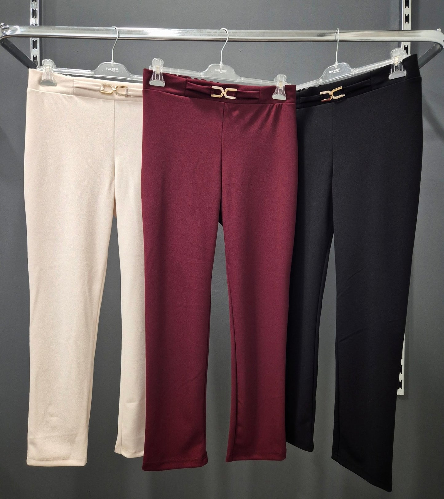 Παντελόνι σε scuba crep ελαστικό ύφασμα